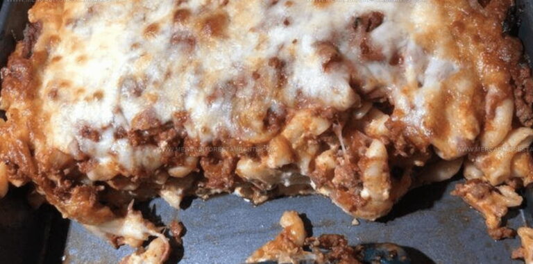 Baked Beef and Pasta Casserole Recipe
