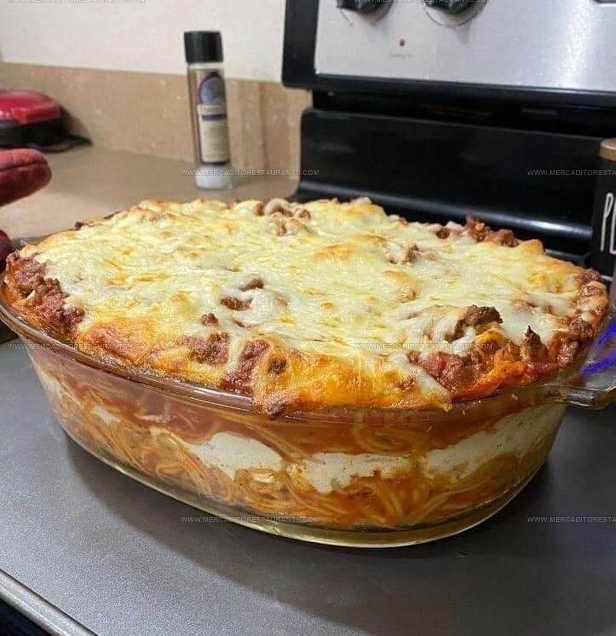 Layered Million Dollar Spaghetti Casserole Recipe